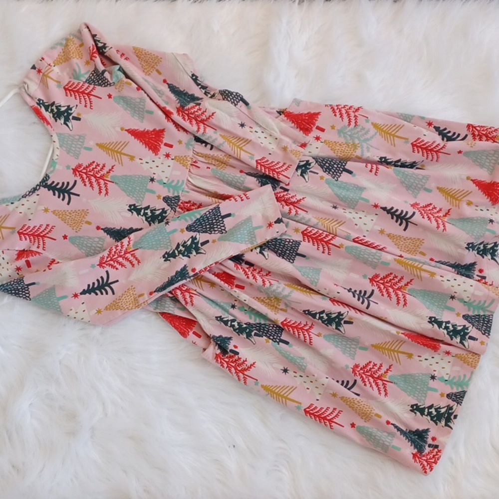 Hanna Andersson Skater Dress. Christmas Tree Print. Pink